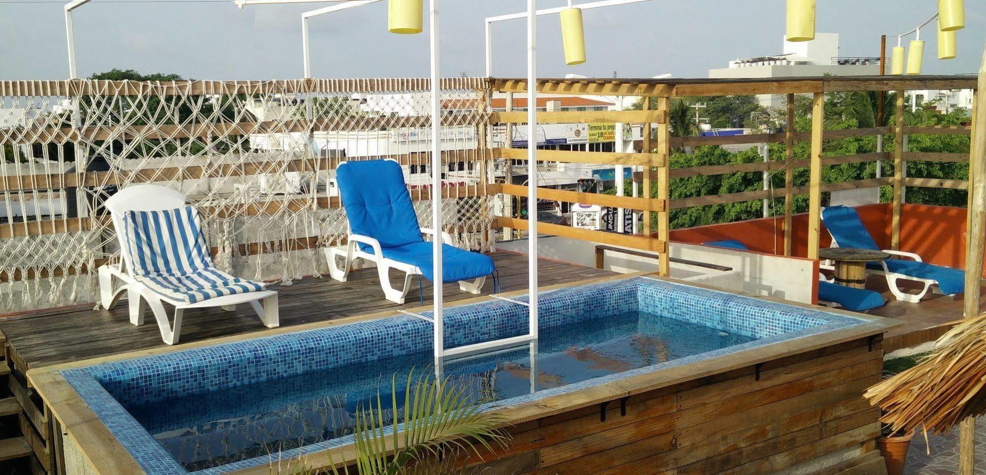 Humble Bumble Hostel Playa del Carmen Exterior foto